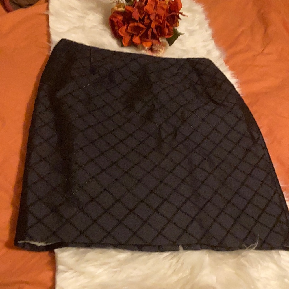 KAY UNGER NEW YORK SKIRT SIZE 4 - Picture 1 of 4